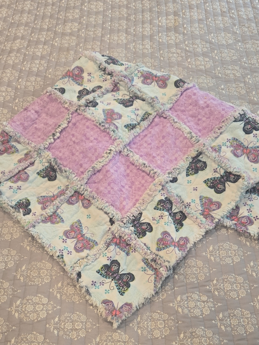 Plush Butterfly Patchwork Rag Quilt Blanket - Pink